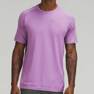 Men’s Lululemon Metal Vent Tech 2.0 Short Sleeve Shirt Top  M Purple Ash Blossom